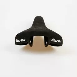 Selle Italia Turbo Sadel Sort Nubuck -Cykler Salg 2020 02 02 03.38.17 scaled 1